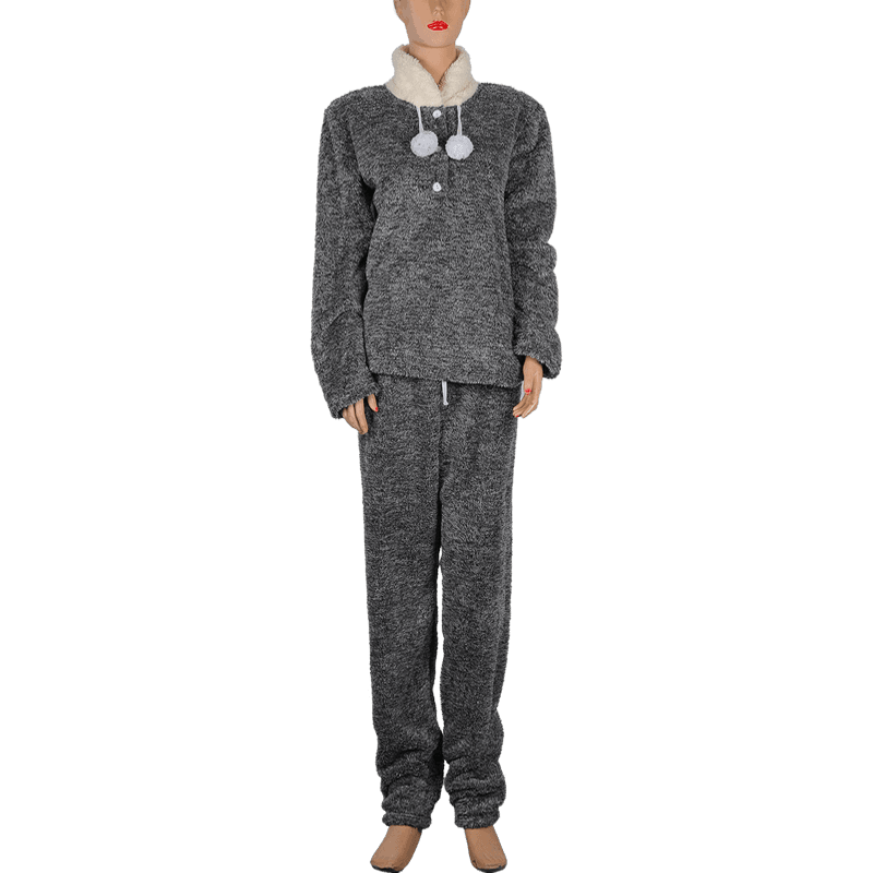 Completo pigiama donna AB YARN cationico a collo alto con decorazione gomitoli di lana